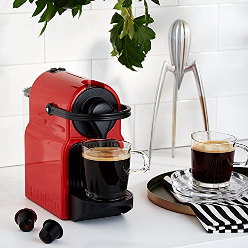 Inissia : Capacité du réservoir d'eau 0,7 L, couleur rouge rubis